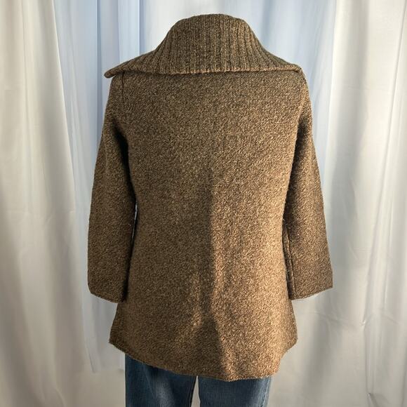 Eagle’s Eye Wool brown cable knit sweater jackets with wooden button closure M - Picture 3 of 7